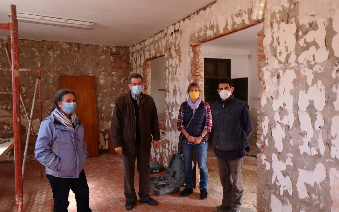 Une maison pour tous, au travail !